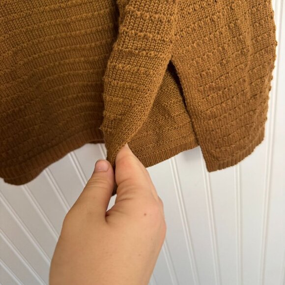 Time & Tru NWT Brown Wide 3/4 Sleeve Sweater K14 - Picture 7 of 8